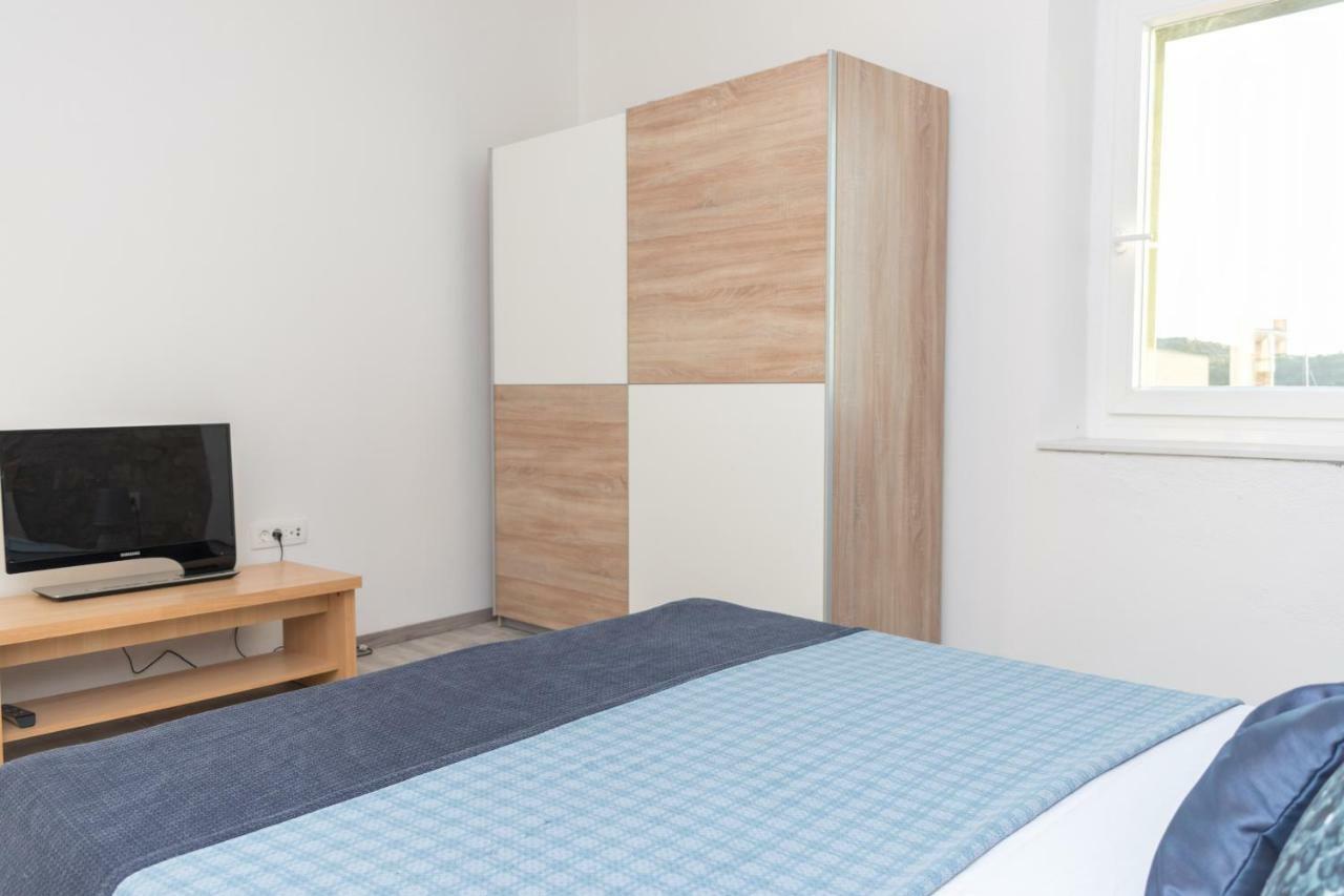 Bounty Apartments ชิเบนิก ภายนอก รูปภาพ